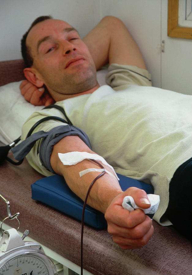 Blood Donor Photograph By Antonia Reeve Science Photo Library