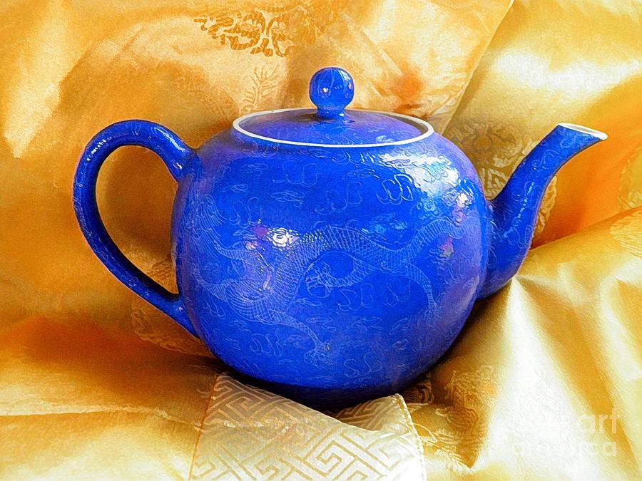 Blue Teapot Digital Art by Dorlea Ho