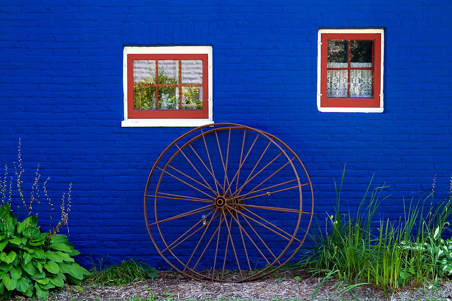 Blue Wall Photograph by Chuck De La Rosa