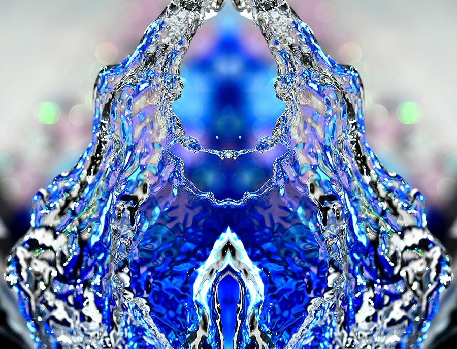 Abstract Photograph - Blue water  by Nataliya Kiryukhina