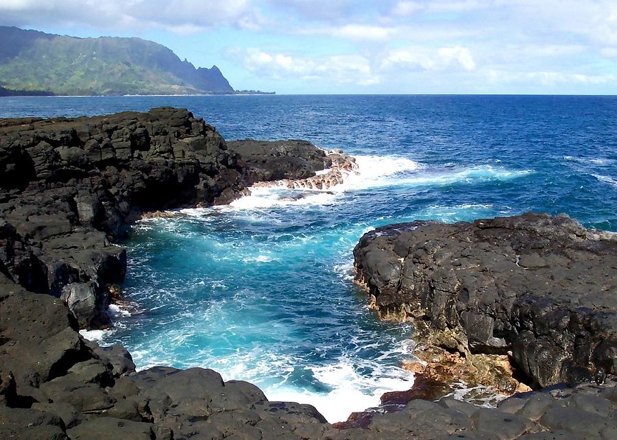Blue Waters of Queens Bath - Kauai Hawaii Photograph by Amy McDaniel