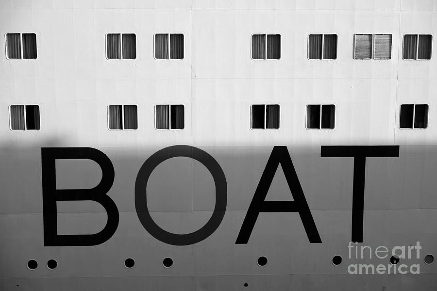 Boat Photograph by Dean Harte