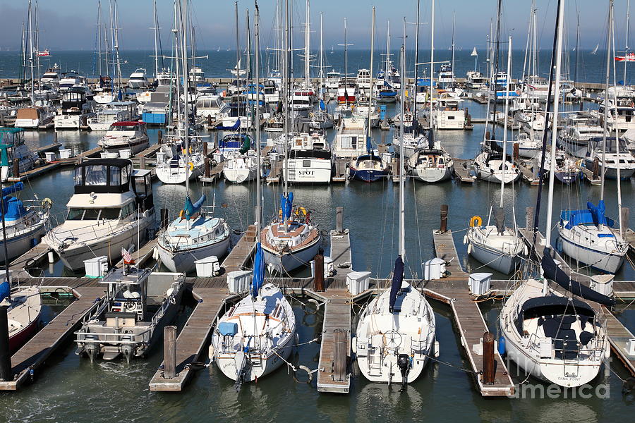 San Francisco Photograph - Boats at The San Francisco Pier 39 Docks 5D26009 by Wingsdomain Art and Photography