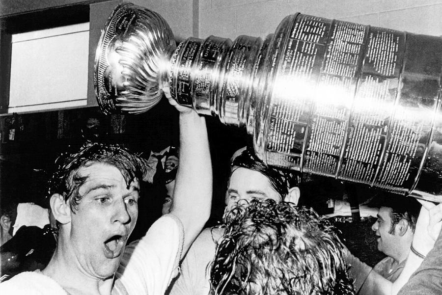 Bobby Orr With Stanley Cup Photograph by Underwood Archives