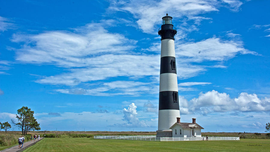 Bodie Island Lighthouse 2 Photograph by Suzanne Stout