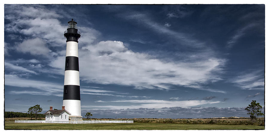 Bodie Lighthouse Photograph by Robert Fawcett