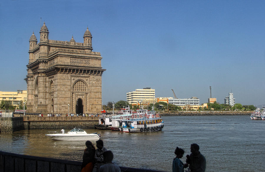 Architecture Photograph - Bombay Gate in Harbor by Linda Phelps