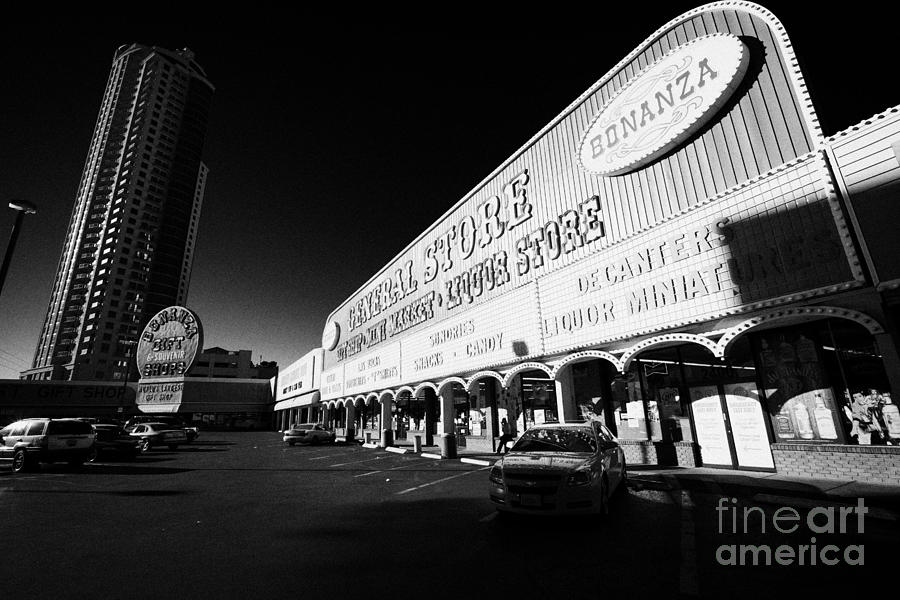 bonanza general store worlds largest gift shop Las Vegas ...