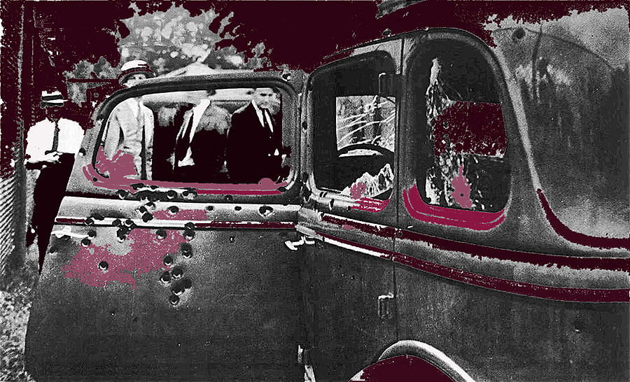 Bonnie and Clyde death car south of Gibsland toward Sailes Louisiana