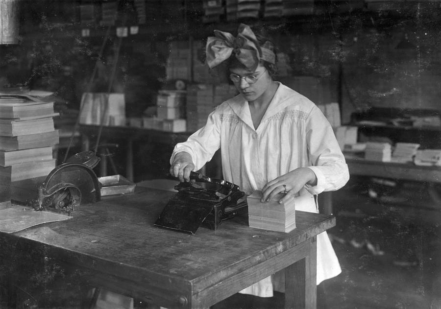 Boston Factory, 1917 Photograph by Granger