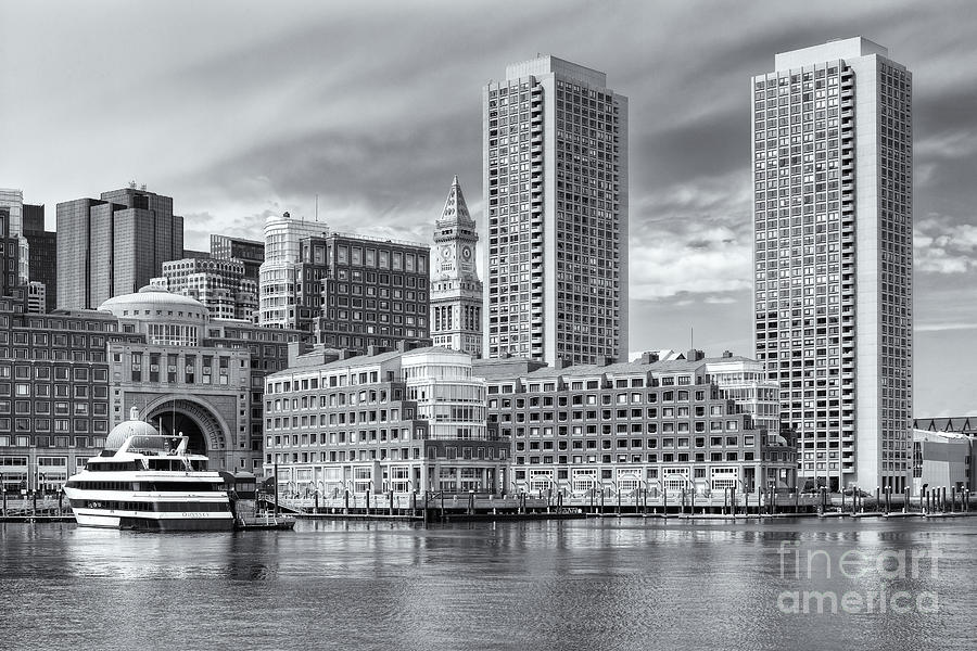 Boston Waterfront Skyline and Rowes Wharf II Photograph by Clarence Holmes