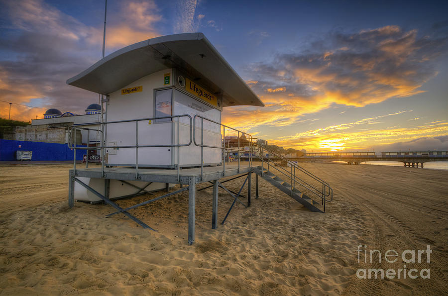 Bournemouth Beach Sunrise Photograph by Yhun Suarez