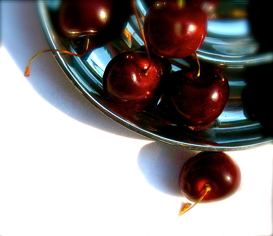 Bowl of Cherries Photograph by Tracy Male