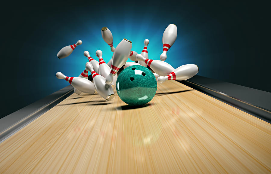 Bowling. Photograph by Zbruch