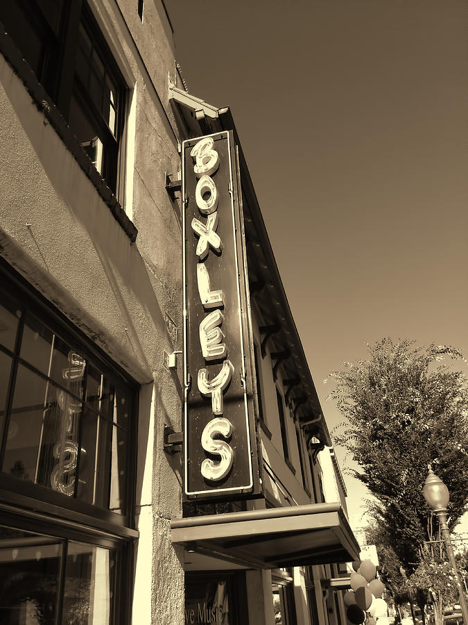 Boxleys Jazz Club in North Bend Washington Photograph by Cathy Anderson