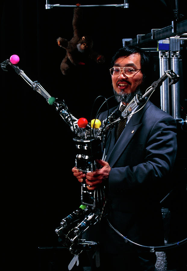 Brachiator IIi Robot Photograph by Peter Menzel/science Photo Library