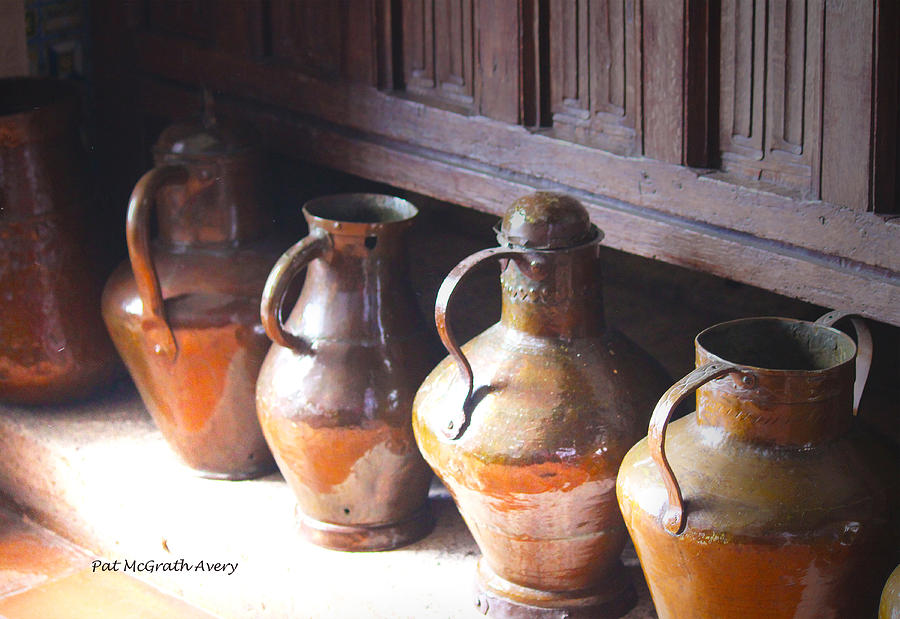 Santo Domingo Photograph - Brass Pots from 16th Century Columbus home by Pat McGrath Avery Santo Domingo Photograph - Brass Pots from 16th Century Columbus home by Pat McGrath Avery