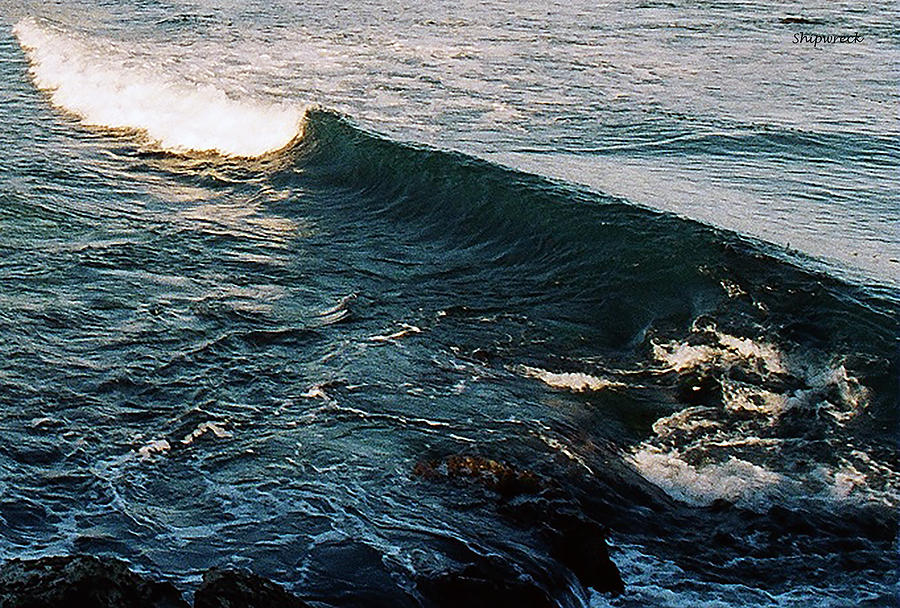 Breaking Wave Photograph