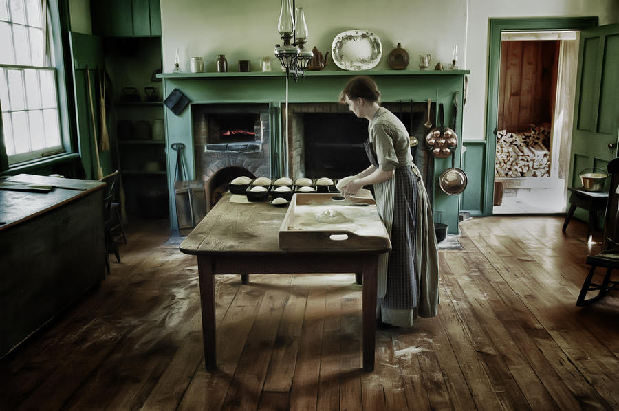 Bred making 1810 Photograph by Patrick Boening