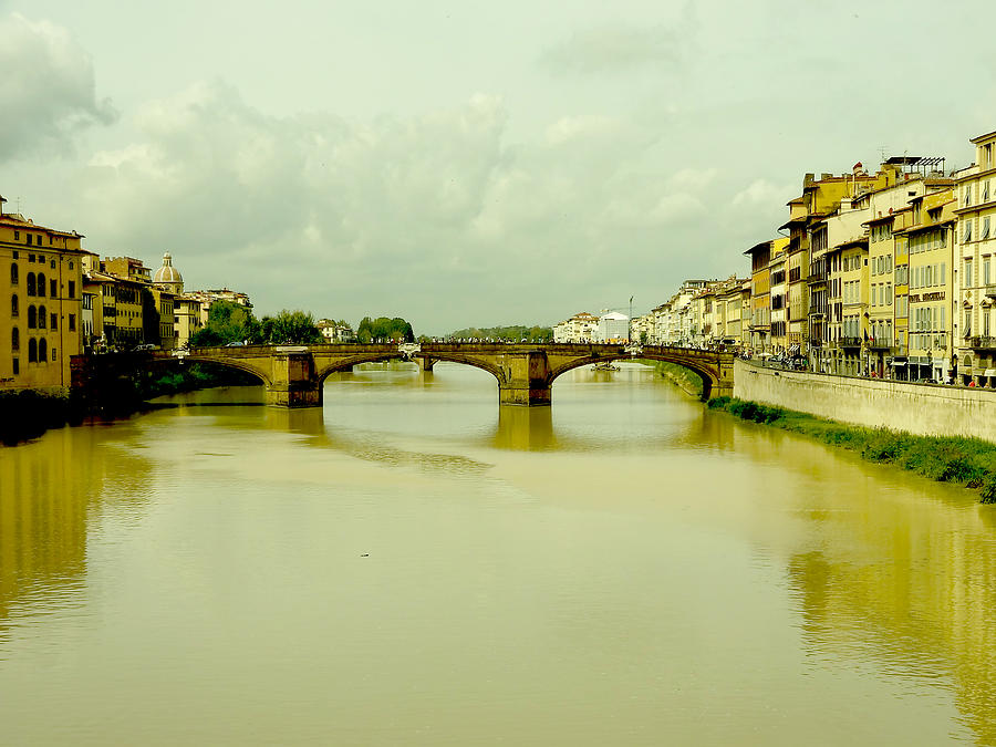 Architecture Photograph - Bridge Over The Fiume Arno by John Reed