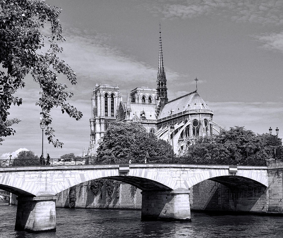 Bridge Over the Seine - Black and White Photograph by Allen Beatty