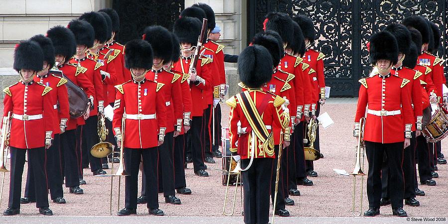 British Guards Photograph by Steve Wood - Fine Art America