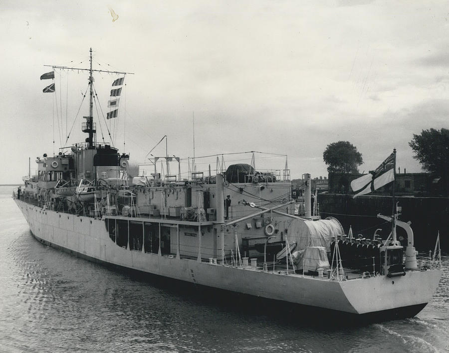 British Warships Sail For Gyp Rus. . The “woodbridge Haven” At Chatham ...