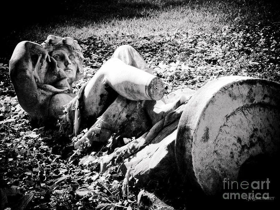 Black And White Photograph - Broken  by Colleen Kammerer