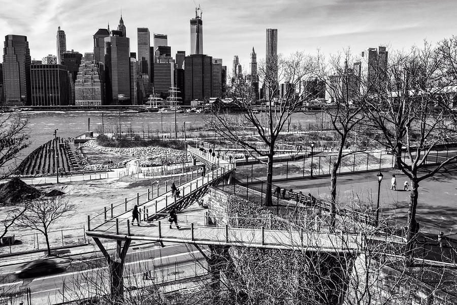 Brooklyn Bridge Park Photograph by Frank Winters