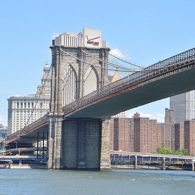 City Photograph - Brooklyn Bridge. by Eve Tamminen