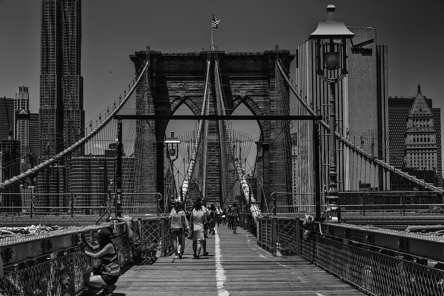 Brooklyn brige Photograph by D Plinth