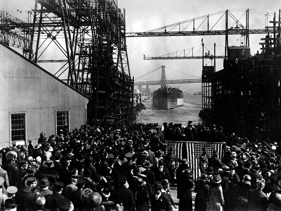 Brooklyn Navy Yard, 1919 Photograph by Granger