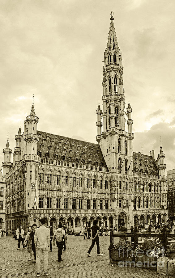 Brussels Town Hall Photograph by Pravine Chester