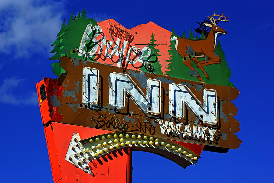 Bryce Inn Neon Sign Photograph by Daniel Woodrum