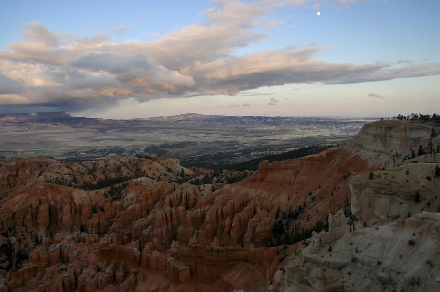 Bryce Point Bryce Canyon Photograph by Lee Kirchhevel