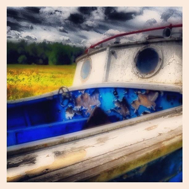 Nature Photograph - #båt #backen #umeå #äng #förfall by Carina Ro