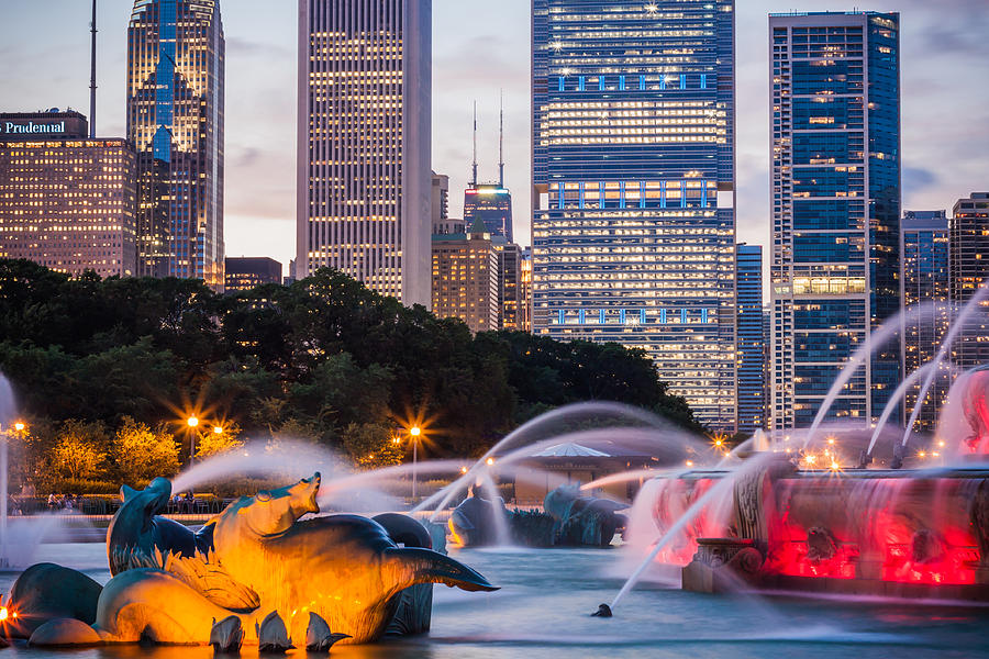 Buckingham Fountain at Dusk Photograph by Anthony Doudt