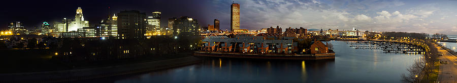 Buffalo Dusk To Dark Photograph by Peter Chilelli