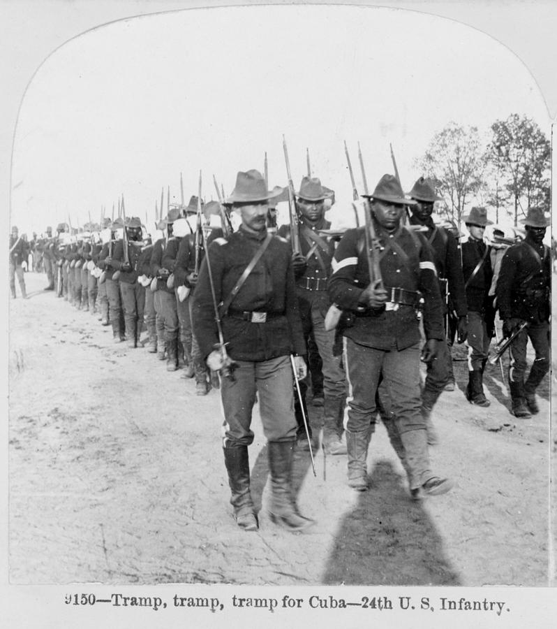 Buffalo Soldiers Of The 24th U.s Photograph by Everett
