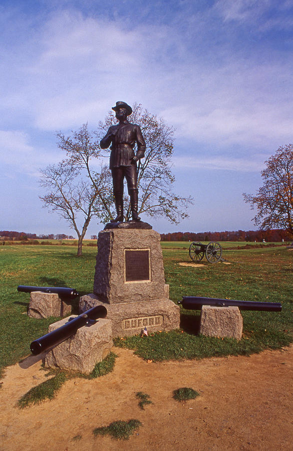 Buford At Gettysburg Photograph by Skip Willits