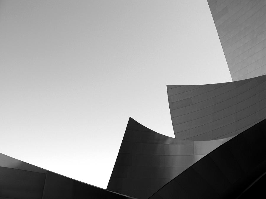 Building in Los Angeles Photograph by Yue Wang