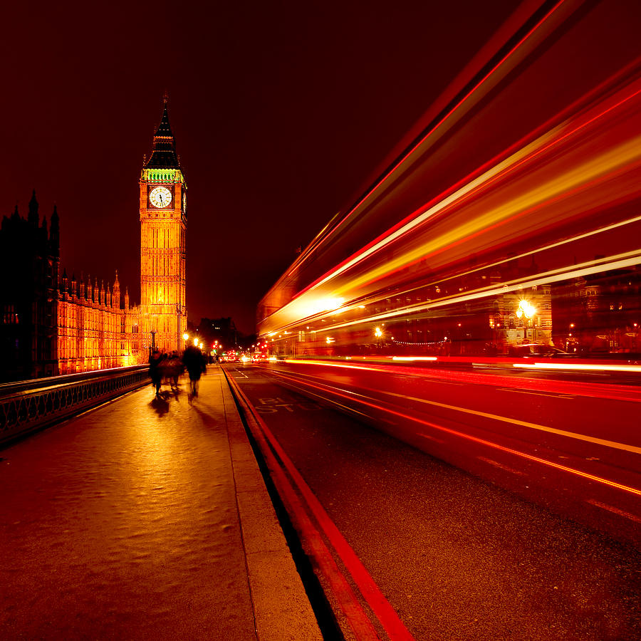 Bus to Big Ben Photograph by Izzy Standbridge - Fine Art America