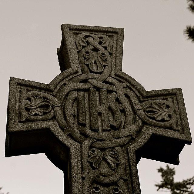 Black And White Photograph - BW Celtic Cross by Justin Connor
