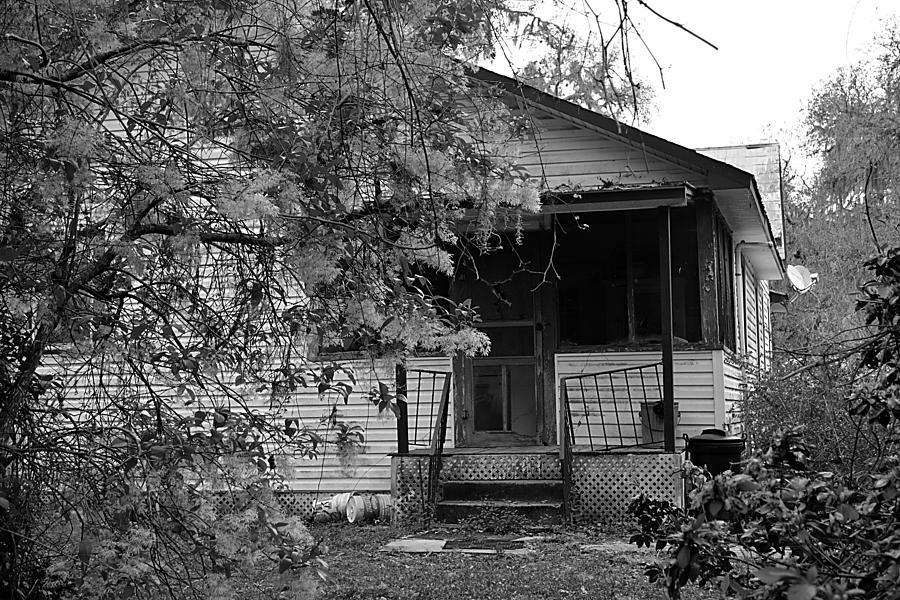 Byrons House - Back Porch Photograph by Judy Wanamaker