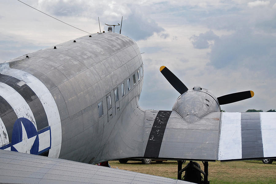 C-47 3880 Photograph by Guy Whiteley