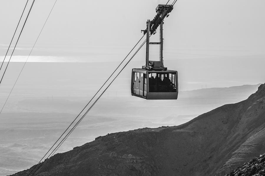 Cable Car Photograph by Alan Marlowe