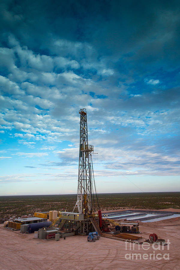 Oil Rig Photograph - Cac008-17r101 by Cooper Ross