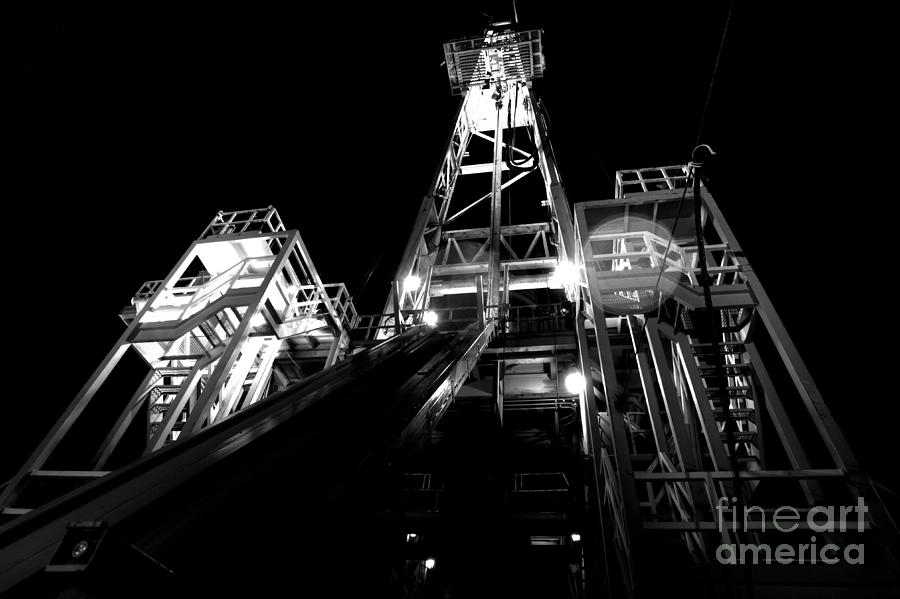 Oil Rig Photograph - Cac01bw-75 by Cooper Ross
