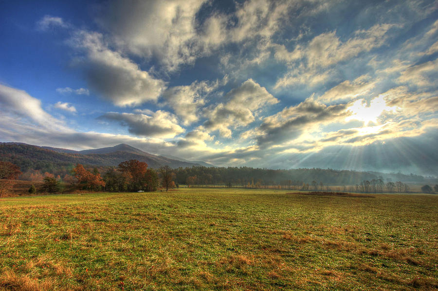 Mountain Photograph - Cades Cove Morning Rays by Jackie Novak