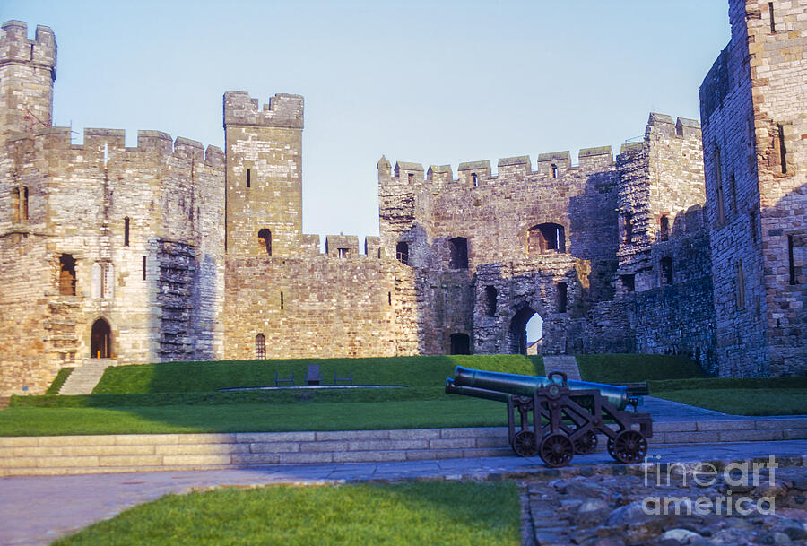 Caernarfon Castle Photograph by Bob Phillips